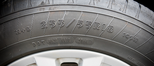 Tire sidewall including the tire size